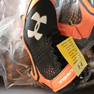 Under Armour UA Highlight Mc cleats